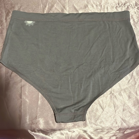 Purusha People Other - Purusha People Briefs, white sun print, grey, large